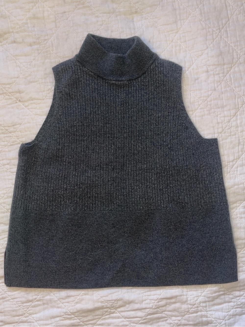 H Halston Women’s Charcoal Gray Merino Wool Knit Top Size XL